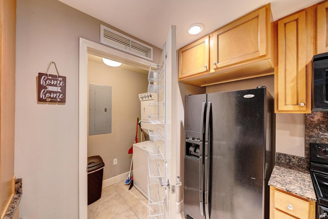 Gorgeous Oceanfront Condo With Bbq Panama City Beach Exteriér fotografie